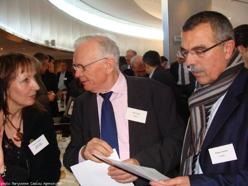 Alain Glon et Philippe Massot – chips Altho à Saint-Gérand – avec Claudie Poirier – Saint Yves Gouel Erwan.