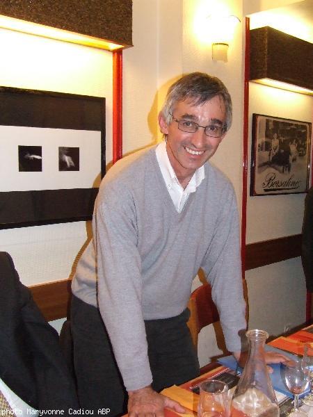 Jean-Pierre Le Mat à Nantes. Conférence au Club Bretagne Réalités. Mai 2007.