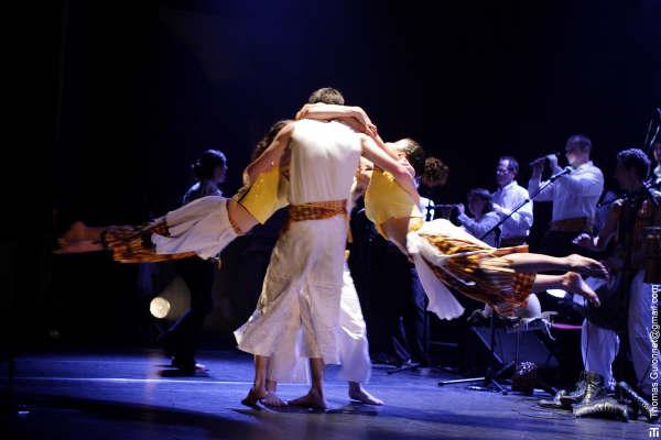 Afro Breizh. Luc'hskeudenn gant Thomas Guionnet.