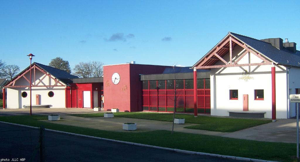 Nouvelle école Nominöe 2007.