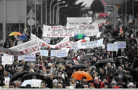 20.000 manifestants Anti LGV à HENDAYE le 23 janvier