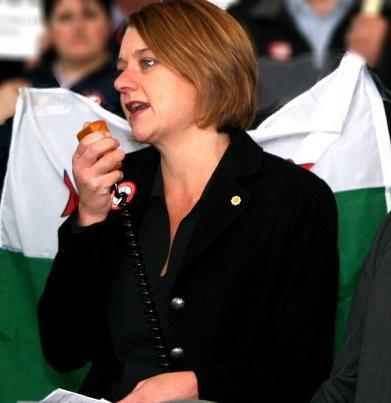 Leanne Wood AM  said she was celebrating the historic unanimous vote 