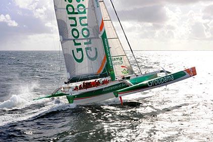 Photo du site http://www.cammas-groupama.com © Team Groupama. (Plus de 200 photos prises par l'équipage).