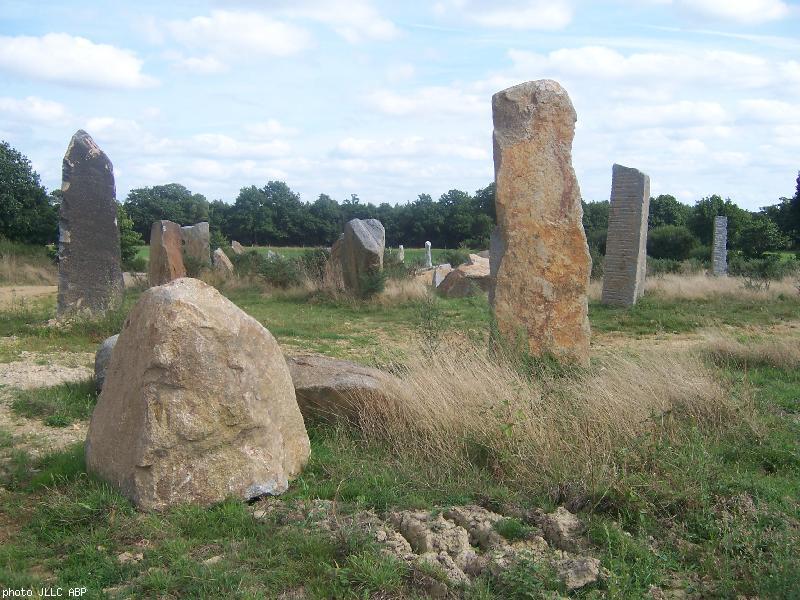 Menhirs sur la lande de Koad Sav Pell