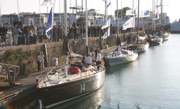 La Flottille des Pen Duick à quai au bassin des chalutiers de La Rochelle.