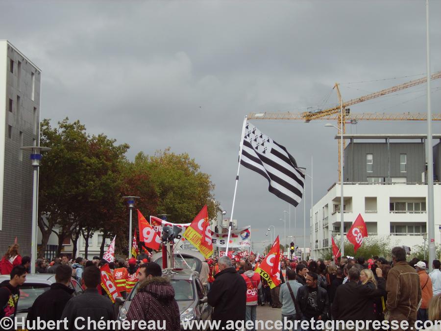 Arrivée joyeuse et déterminée des manifestants.