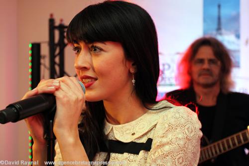 Nolwenn Leroy à la Maison de la Bretagne à l'invitation de Paris Breton.