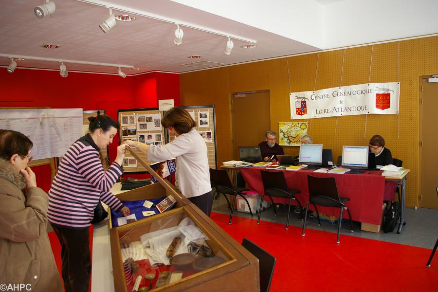 l'exposition sur l'histoire d'un village  la Rivière  et la rencontre généalogique.