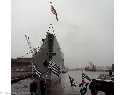 Manoeuvres in the dock.