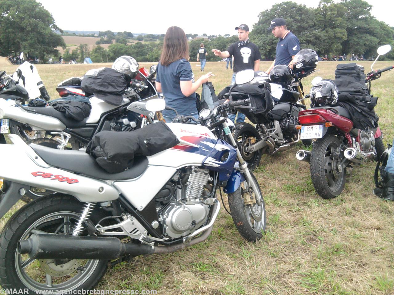 Les motards arrivent