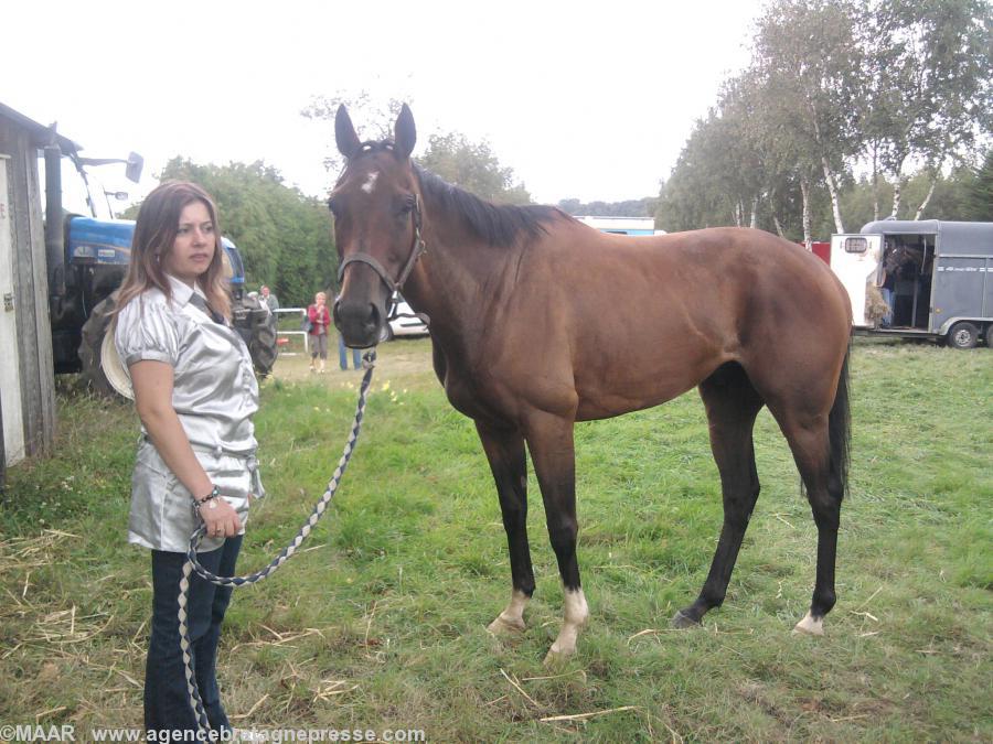 Roi in et Laetitia Pinon après la course du prix de Brocéliande