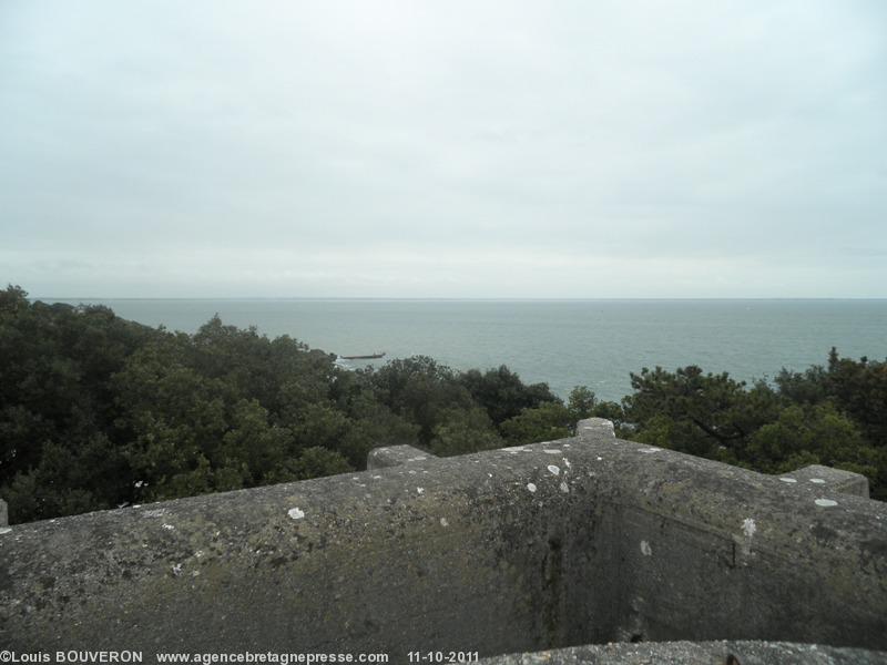 De cette hune en béton s'offre une vue magnifique et à 360°.