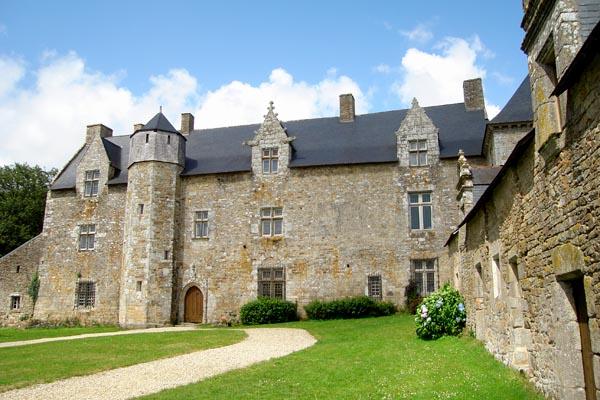 Le manoir du Plessis-Josso à Theix-56. Photo du site.