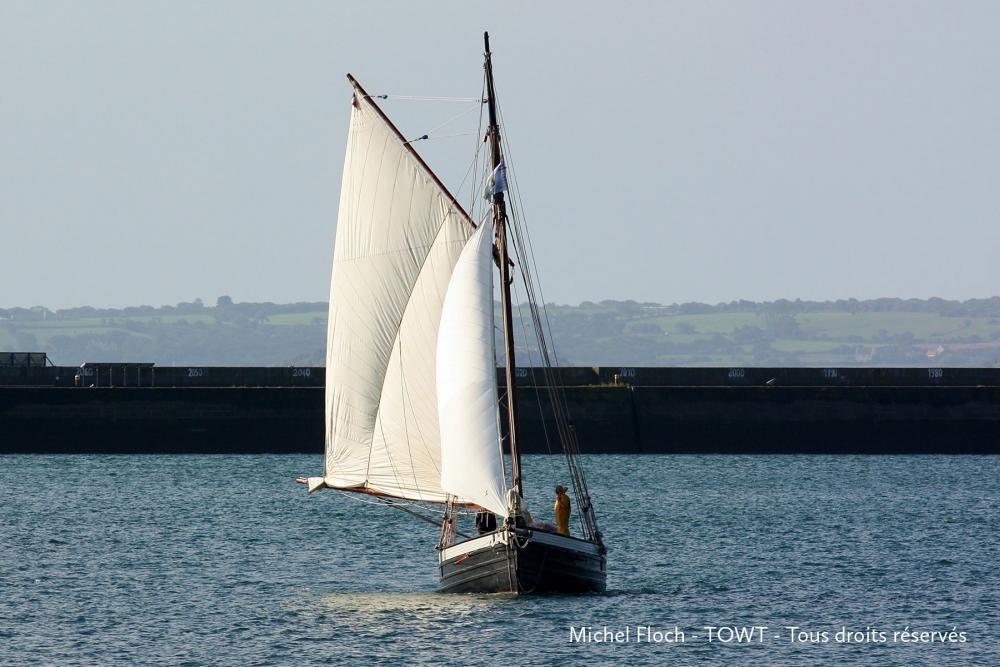 Le Leenan Head entrant au Port de Brest le 26 septembre 2012.