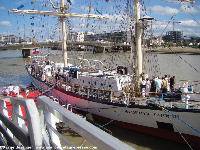 Le Fryderyck Chopin au ponton Anne de Bretagne en août 2010 à Nantes.