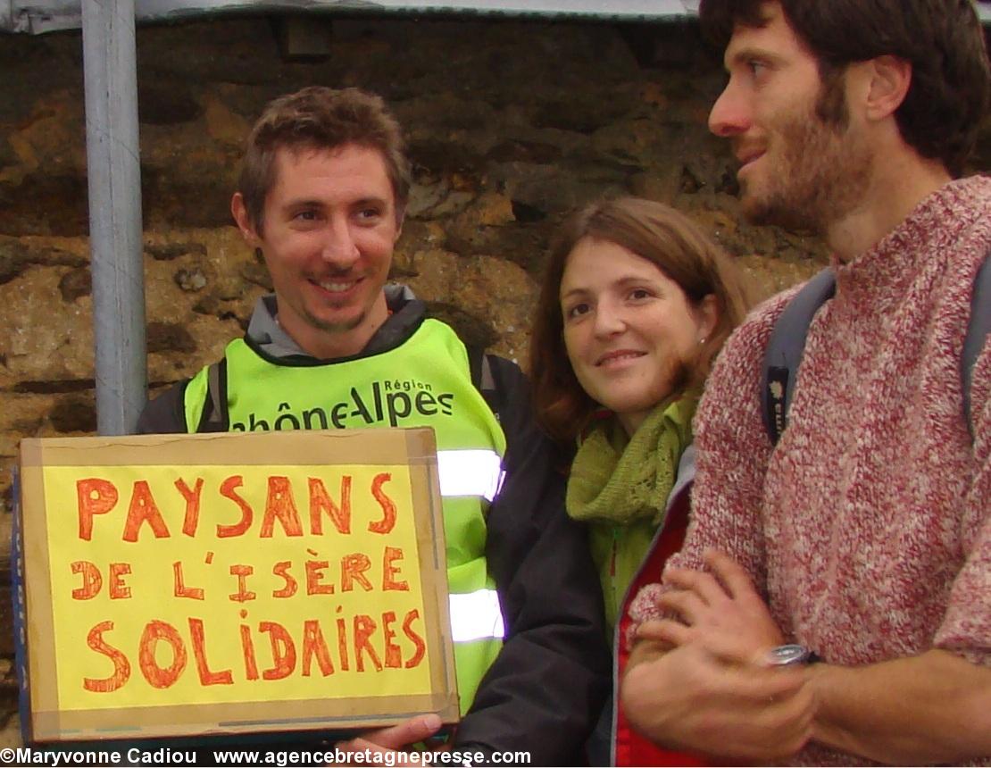 Notre-Dame des Landes 17 nov. 2012. Les solidaires de l'Isère.