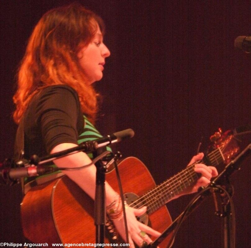 Lleuwen au Festival de Cornouaille 2011.