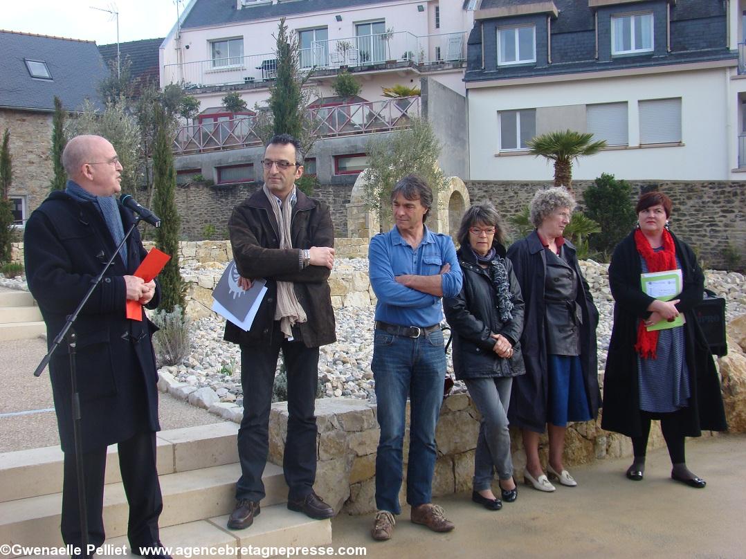 Le maire de Kemper et ses adjoints.