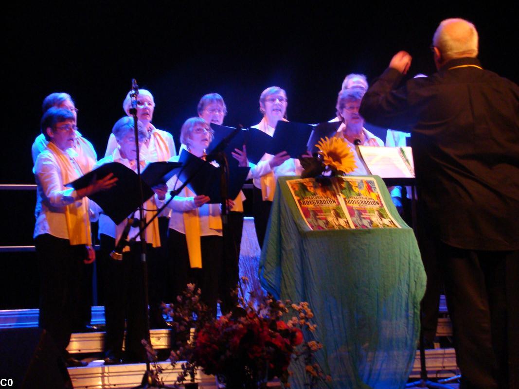 Le groupe de chanteurs de Dorn-ha-Dorn