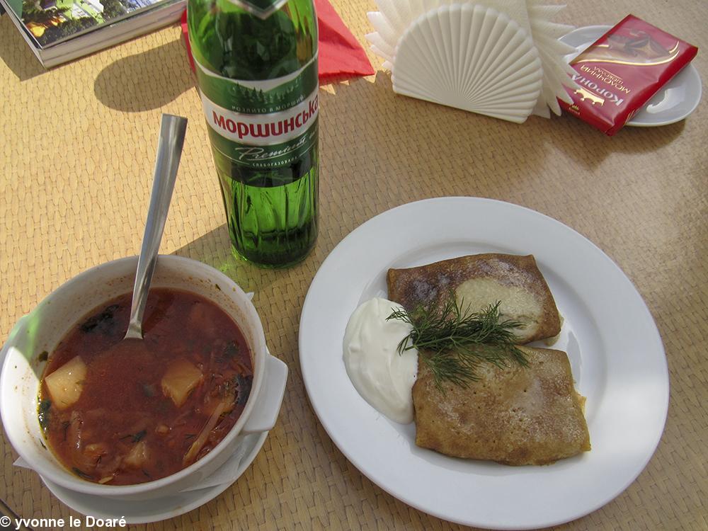 Borsch et blinis, délicieuses spécialités parmi d'autres...