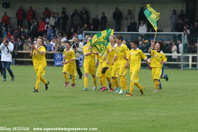 Les jeunes du FC Nantes (12-13 ans) Vainqueurs du tournoi de Guerlédan