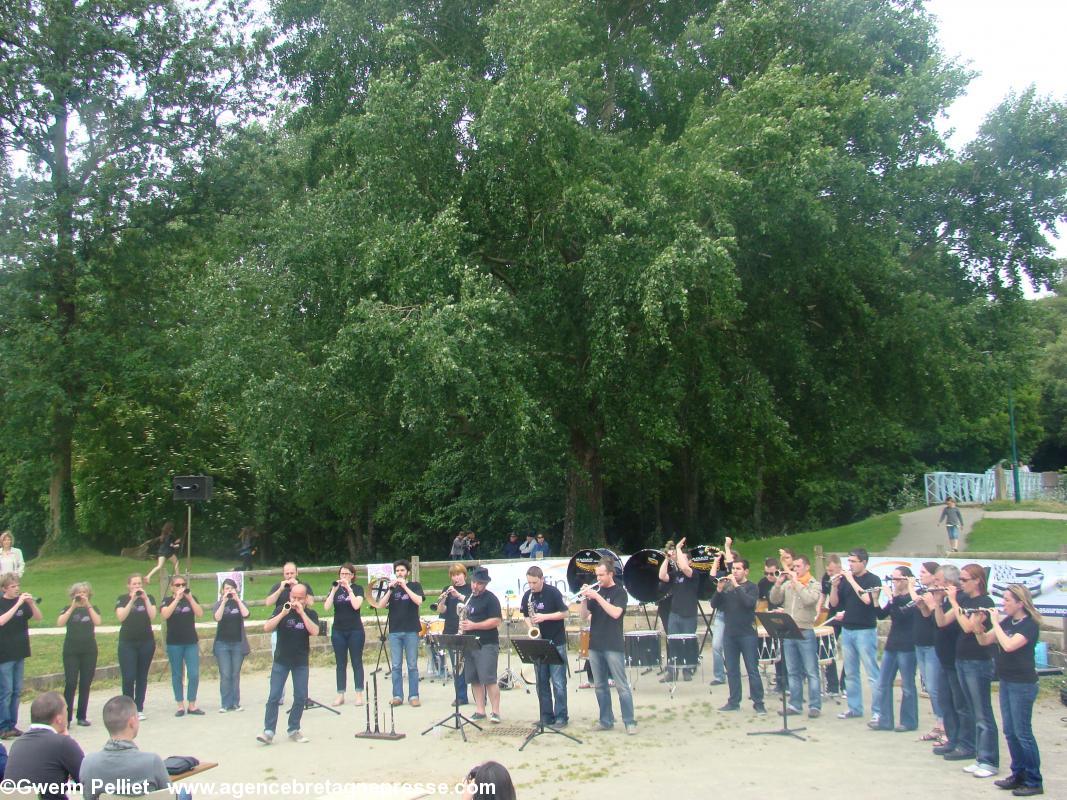 Le Bagad du Moulin-Vert