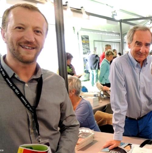 Avec Mikael-Bodlore Penlaez au Salon du livre de vannes en 2013 à rebattre les cartes !