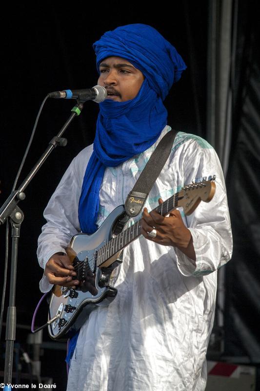 Musicien et chanteur du Groupe Touareg 