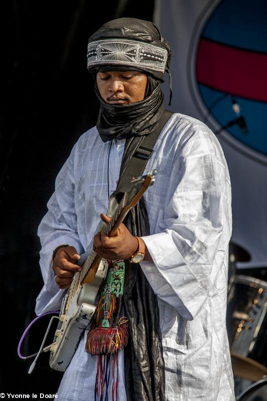 Jeune musicien du groupe Touareg 