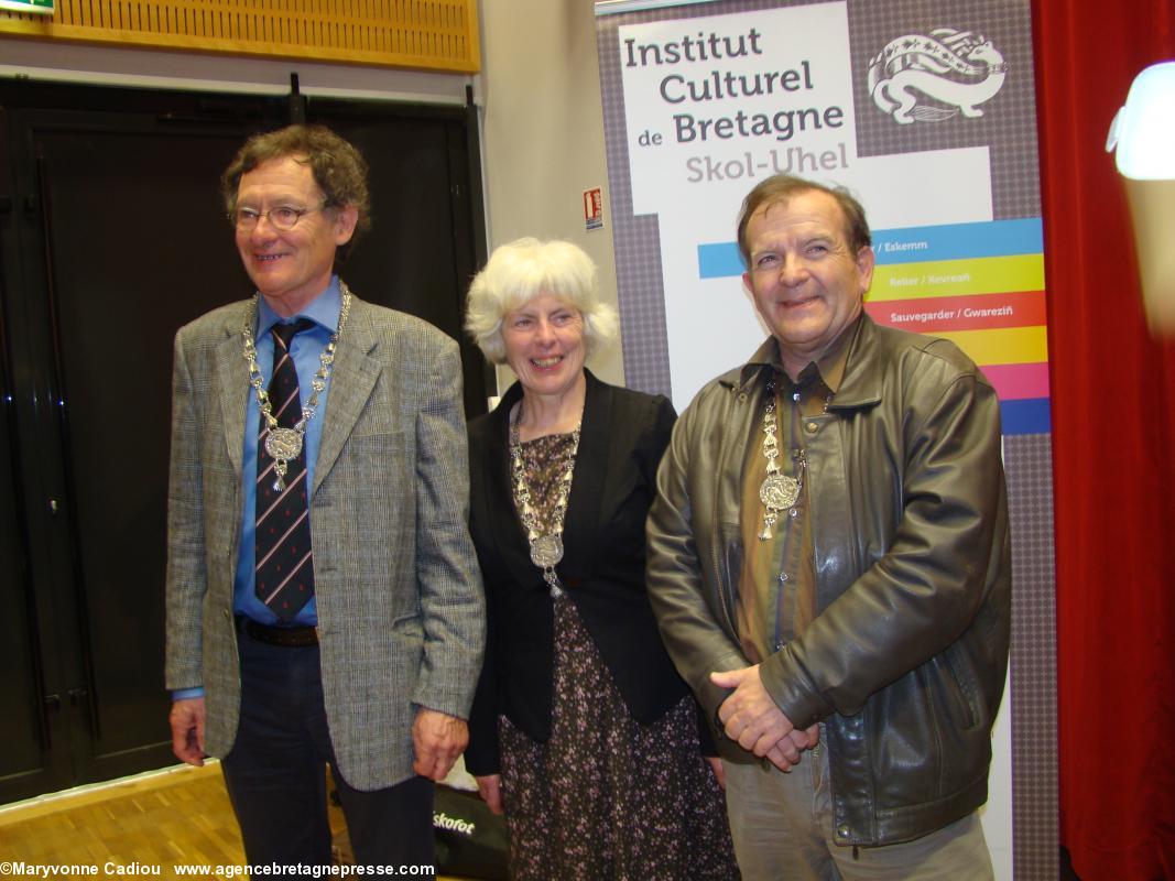 Jean-Jacques Monnier et Martial Ménard rejoints par Riwanon Kervella. (Hermines 2013).