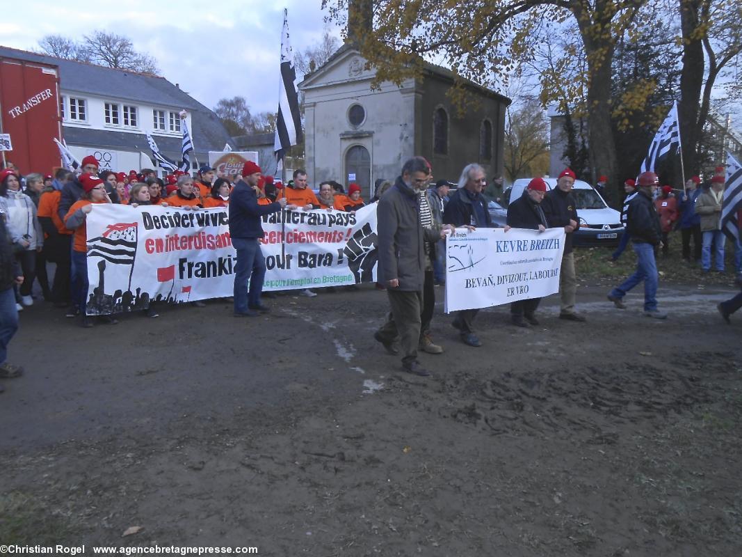 Le cortège du rassemblement de Carhaix (30/11/13) à son démarrage.