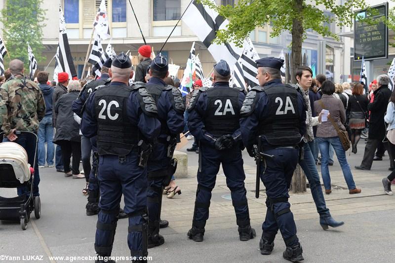 Nantes, 19 avril 2014, manifestation. Scène de rue.