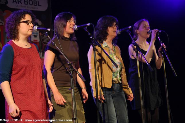 Le groupe Yêhlusk vainqueur de la catégorie chant à danser