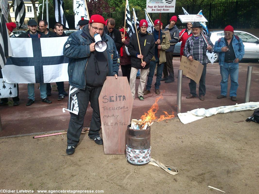 Manifestation du 1er mai des Bonnets rouges à Saint-Nazaire