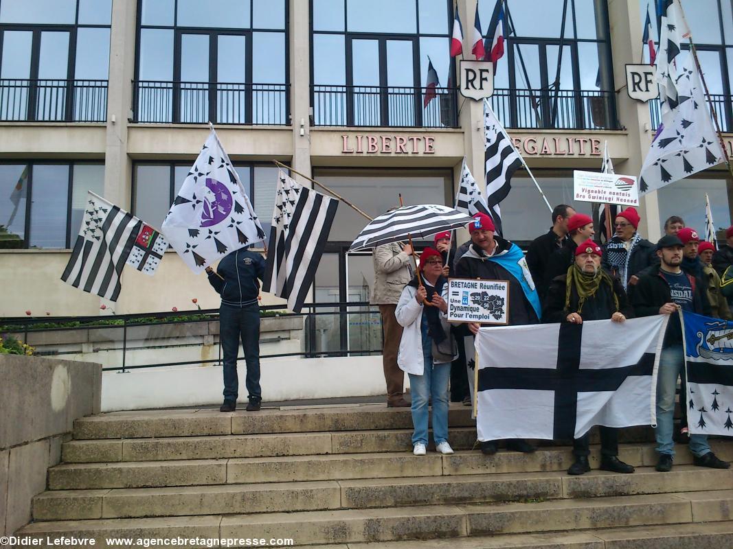 Manifestation du 1er mai des Bonnets rouges à Saint-Nazaire