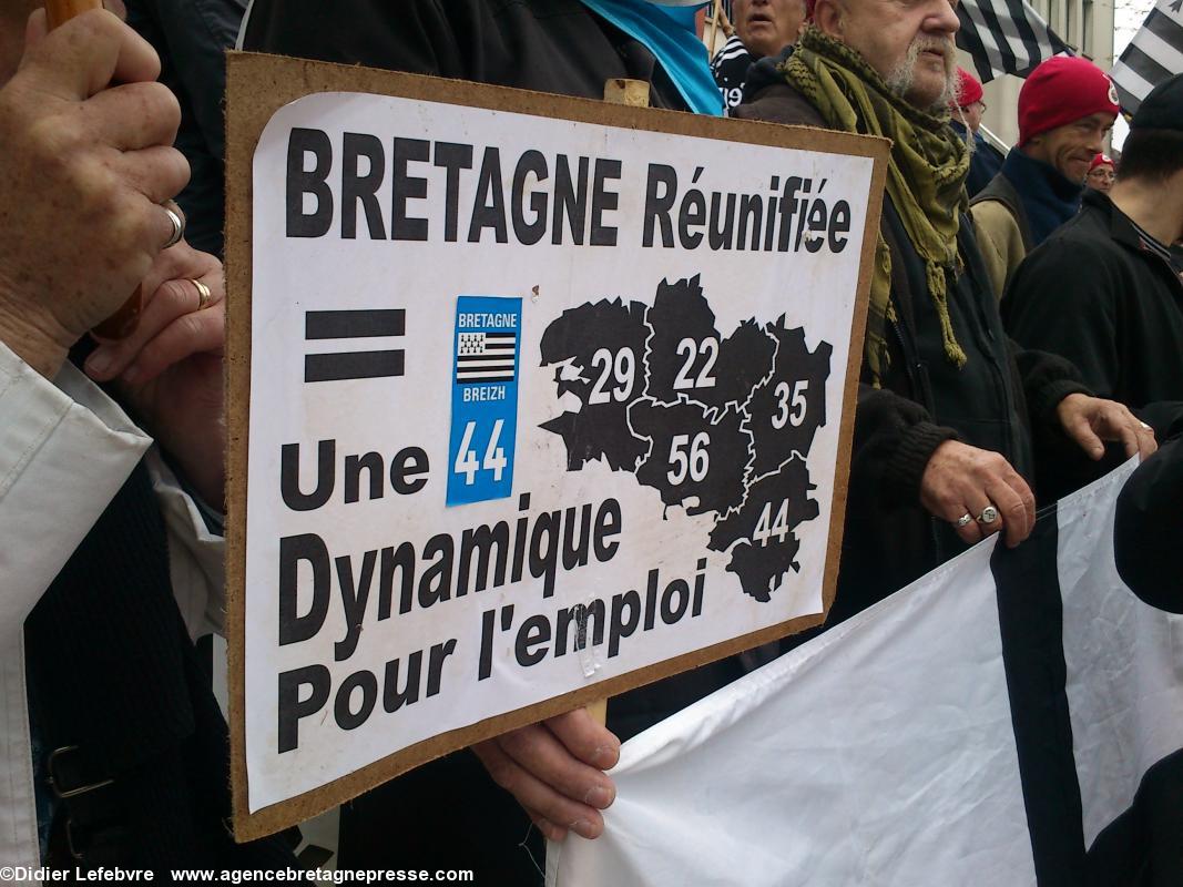 Manifestation du 1er mai des Bonnets rouges à Saint-Nazaire