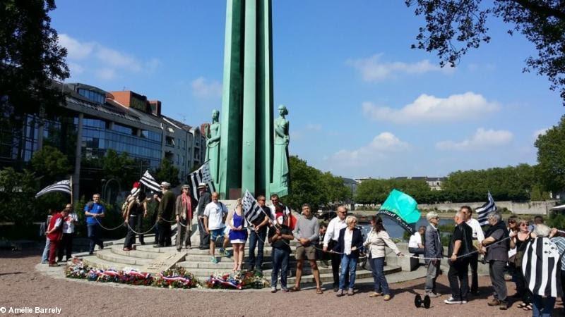 Action symbolique à Nantes le 31 mai 2014.