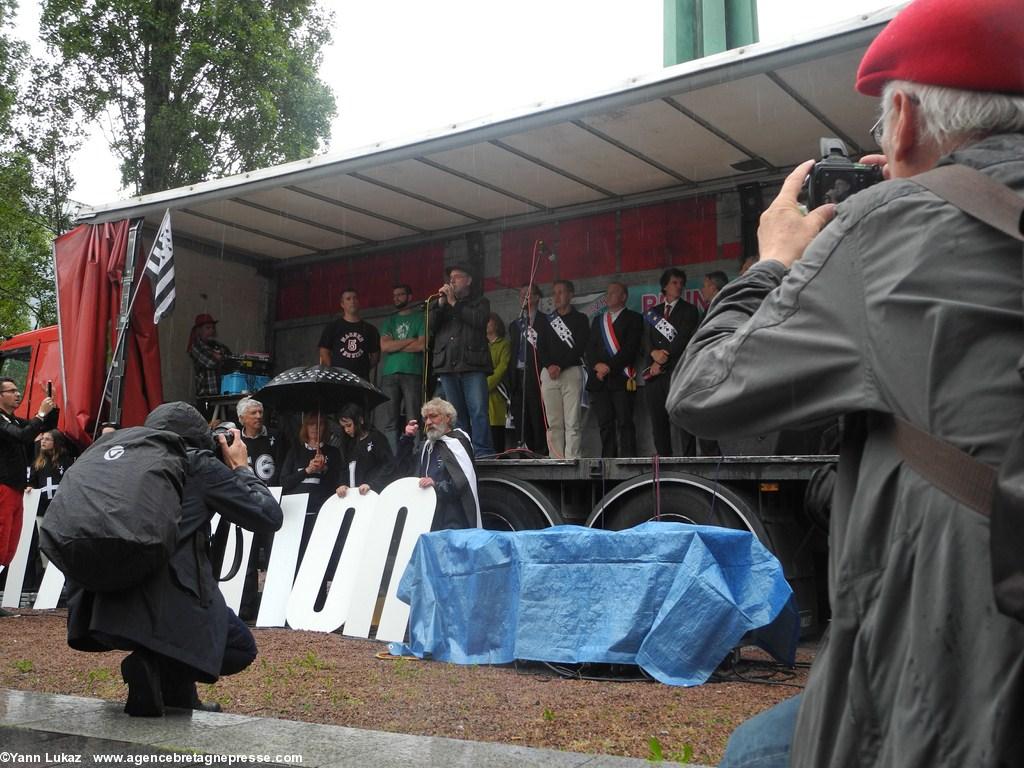 [Nantes, manifestation 28/06/2014] temps des prises de paroles.