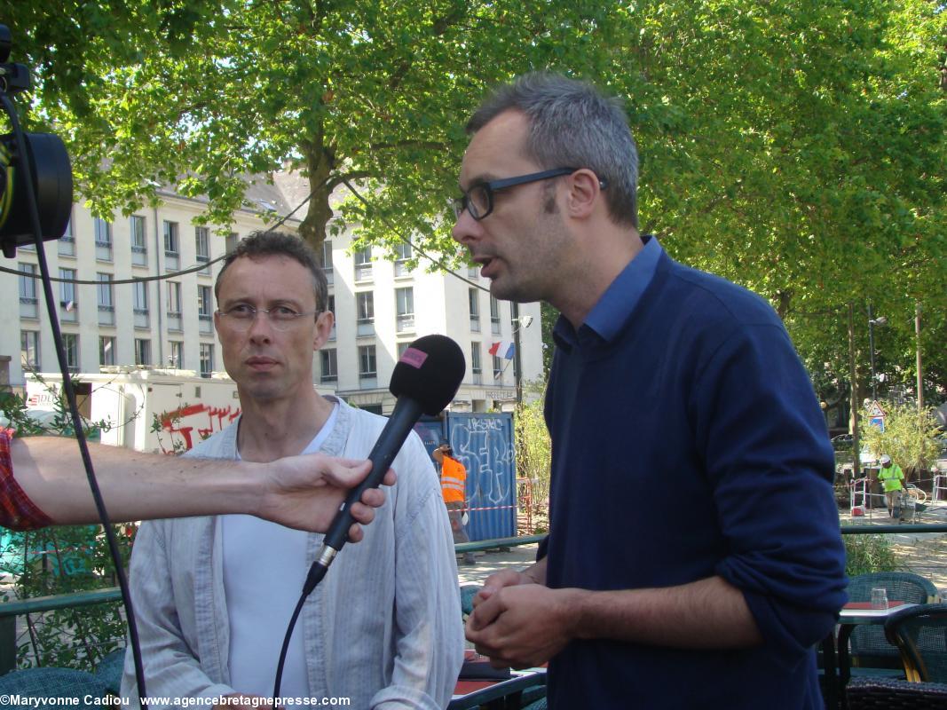 L'architecte Ivan Fouquet interviewé par TéléNantes en compagnie de Franco Fedele.