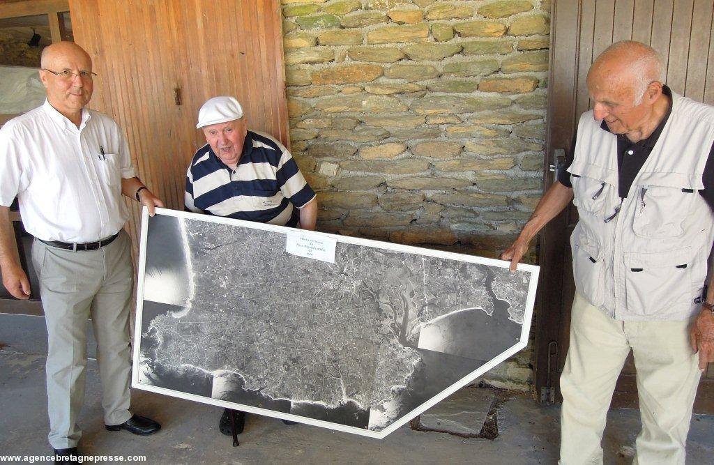 Photo aérienne du Pays bigouden prise en 1967 par Corentin LE PAPE