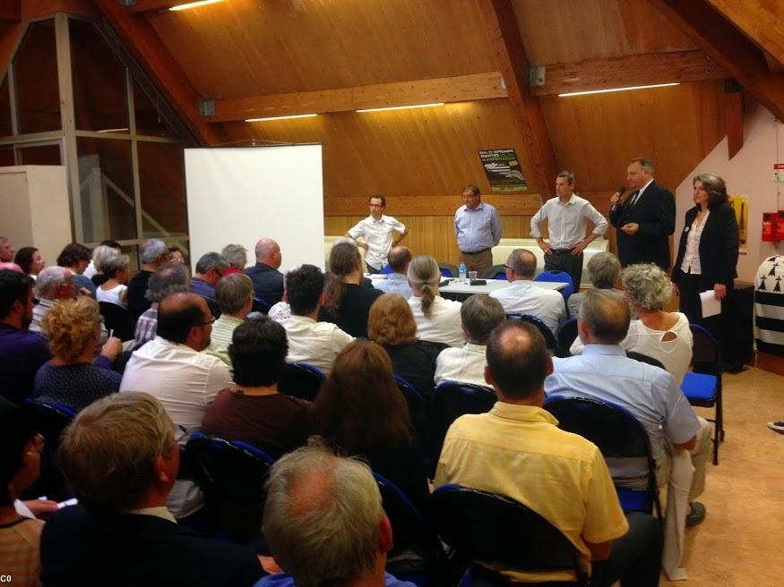 Conférence-débat à Quimper sur la Réunification de la Bretagne. (Photo Didier Tocquet).