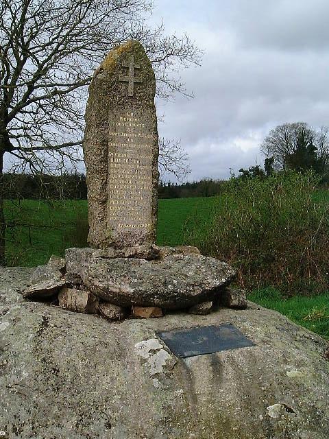 Stèle. Mémorial du maquis de Coat Mallaouen.