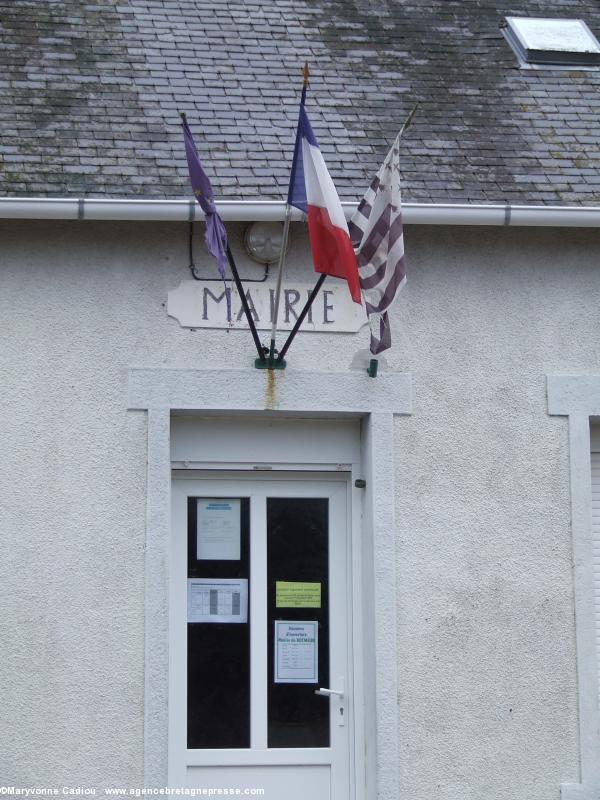 Botmeur, la petite mairie jusqu'à 2010.