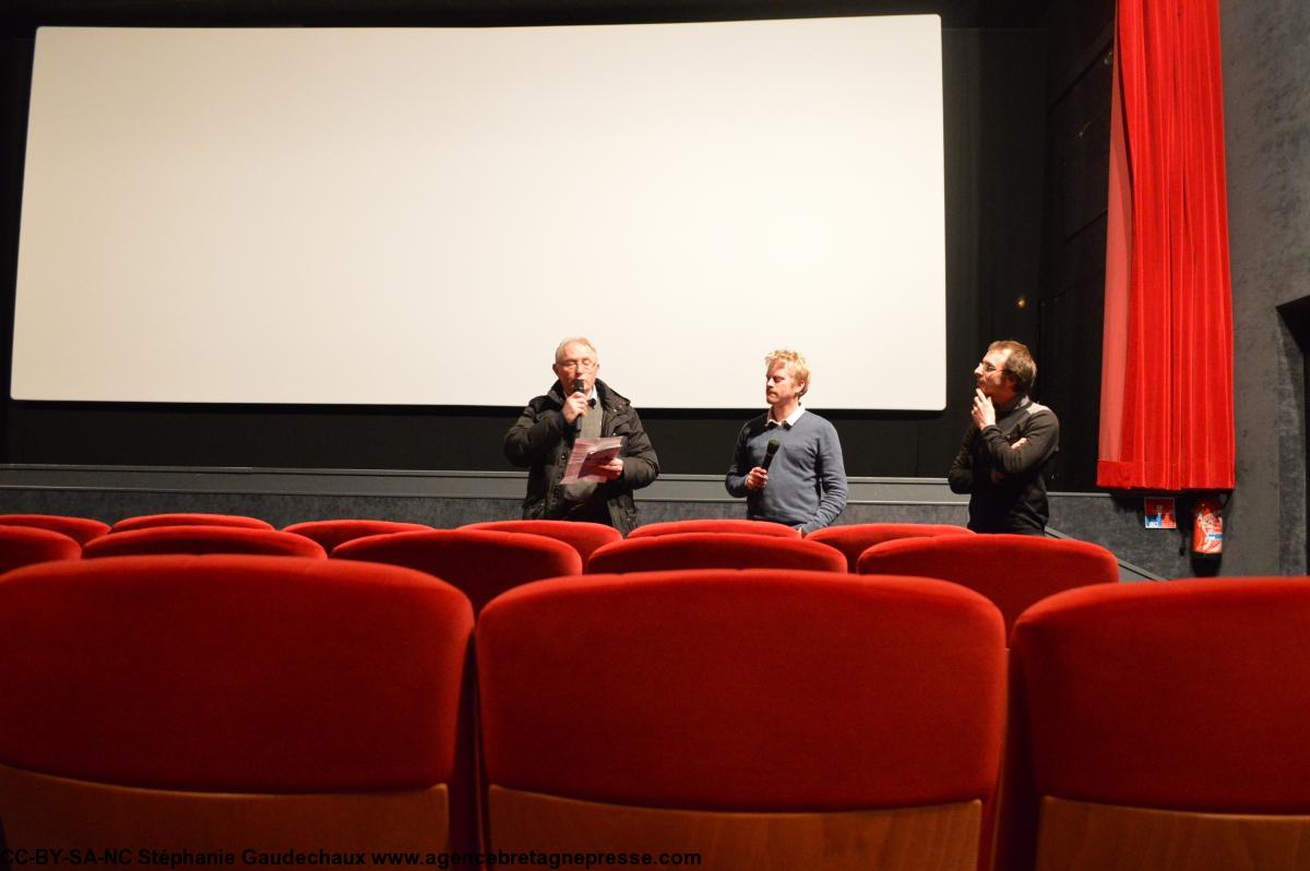 De gauche à droite : Jean Claude Lamandé (Lannion-Trégor Communauté), Alan L'estimé (Les fims du Petit Furet), Johann Debrill (Lannion-Trégor Communauté)