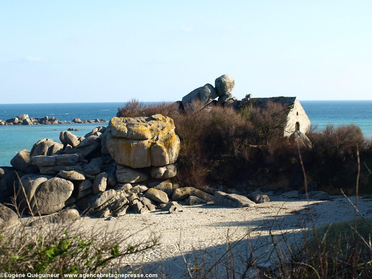 La Petite Plage de Kerfissien en Cléder.