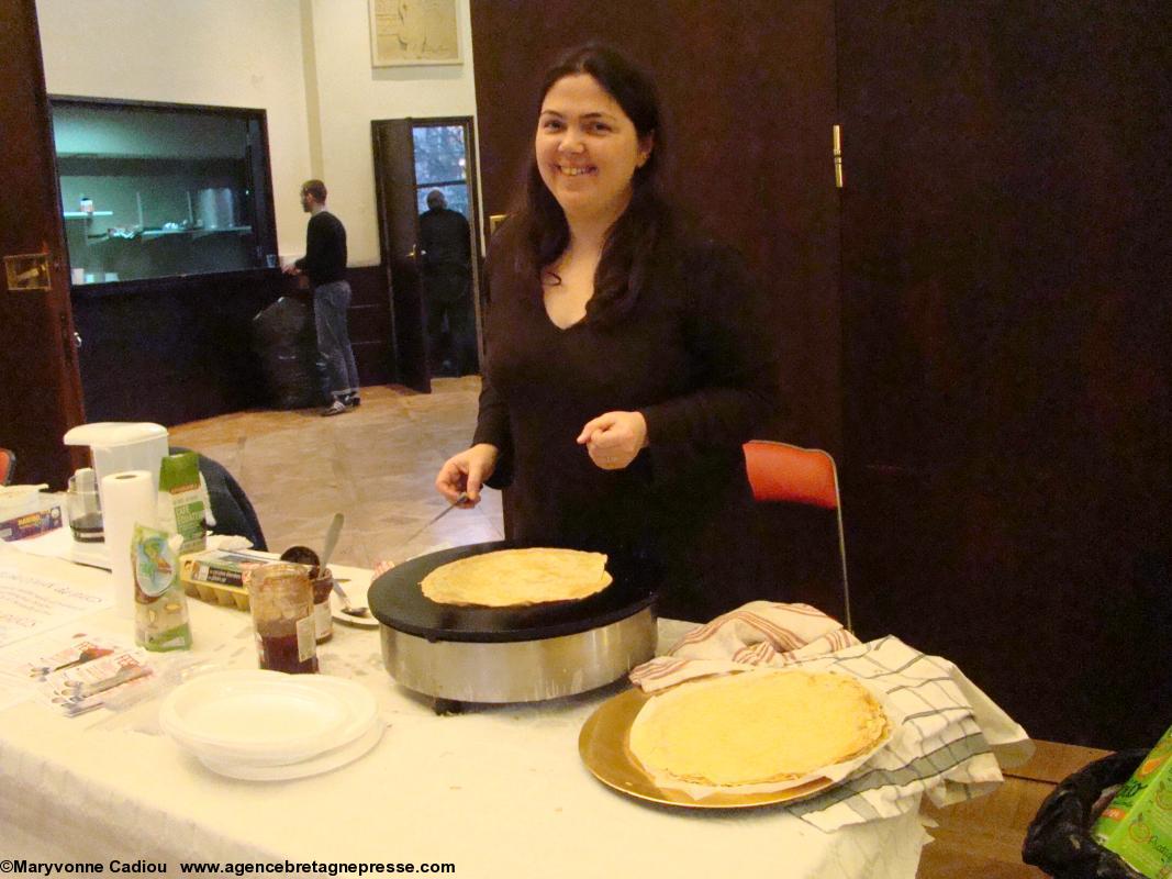 Crêpes bretonnes par la Mission Bretonne. Salon 2013.