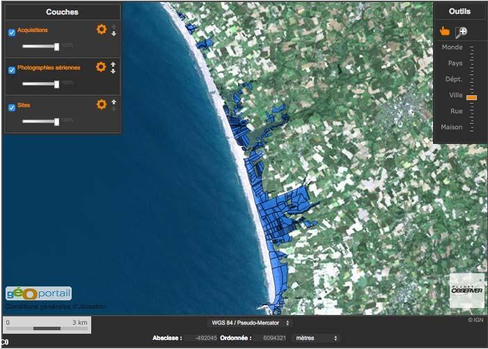 Carte produite par le Conservatoire du Littoral. En bleu les terres et les paluds acquis depuis 1982.  http://www.conservatoire-du-littoral.fr/siteLittoral/156/28-baie-d-audierne-29_finistere.htm