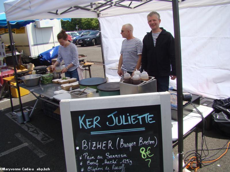 Ker Juliette est venue à la Tablée pour la première fois. Tablée bretonne Nantes 2016.