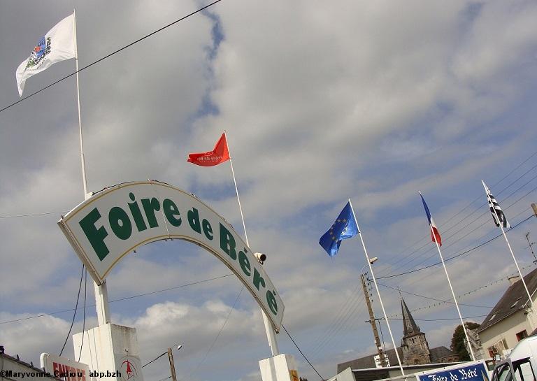 Entrée de la Foire de Béré près de Châteaubriant, le 11 septembre 2009.