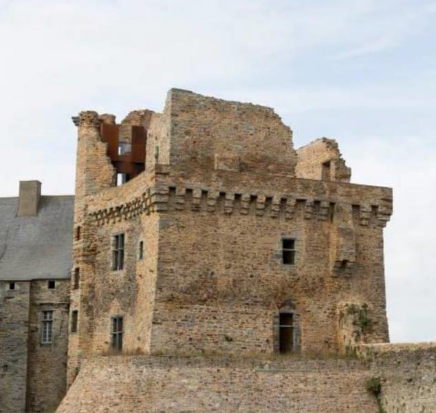 5- Donjon du château de Châteaubriant. Photo Conseil général de Loire-Atlantique.